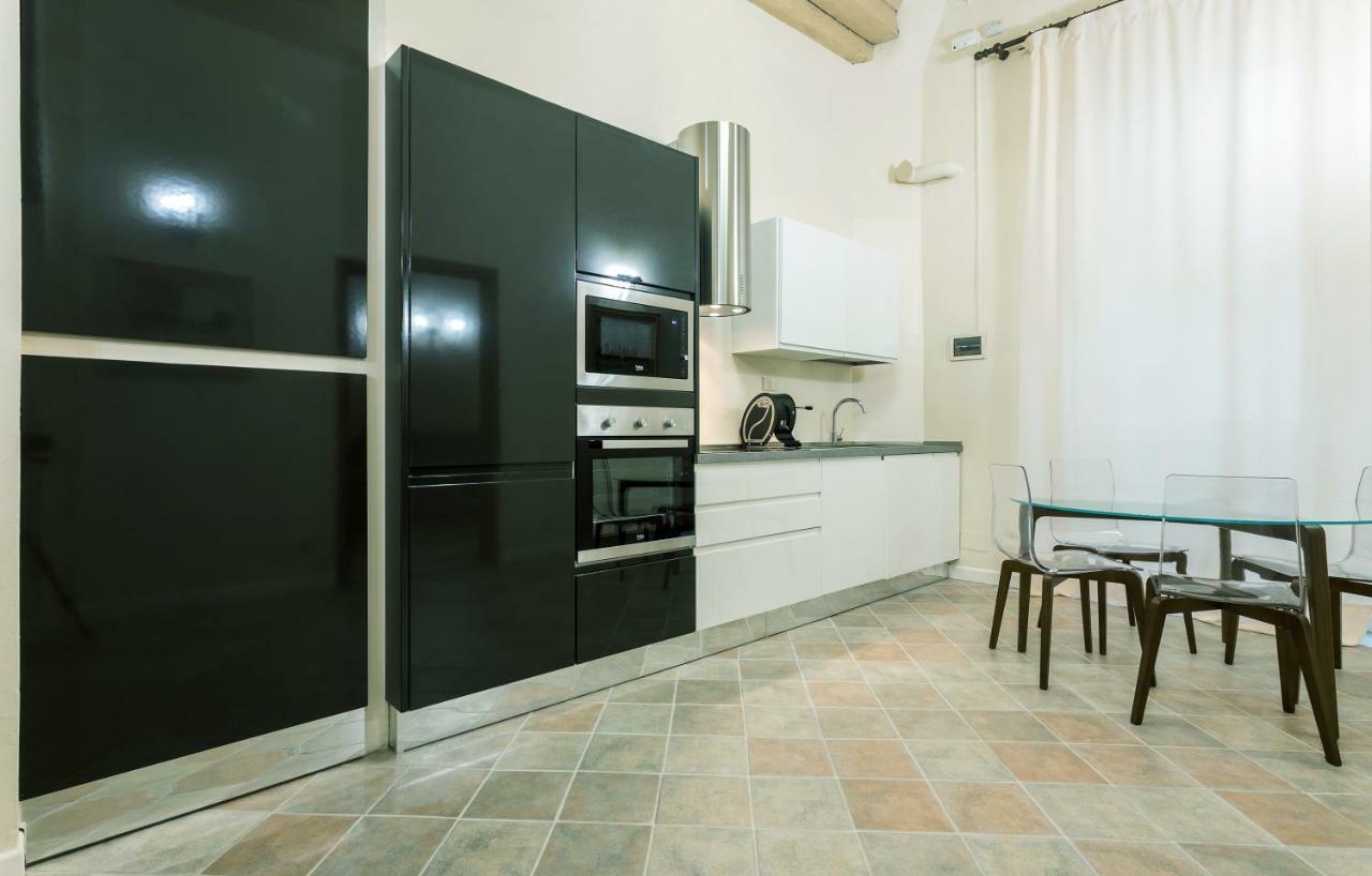 Duomo 2 Bedroom Apartment 佛罗伦萨 外观 照片